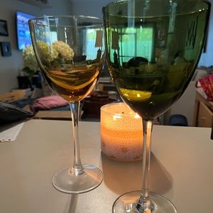 Set of 2 Crystal Wine Glasses - Green and Amber